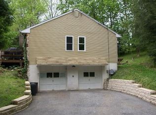 1800 Creek Rd, Glenmoore, PA 19343