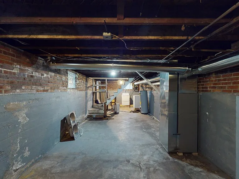 479 E Maynard Ave — Photo 22