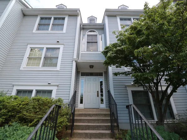 12220 Eagles Nest Ct, Germantown, MD