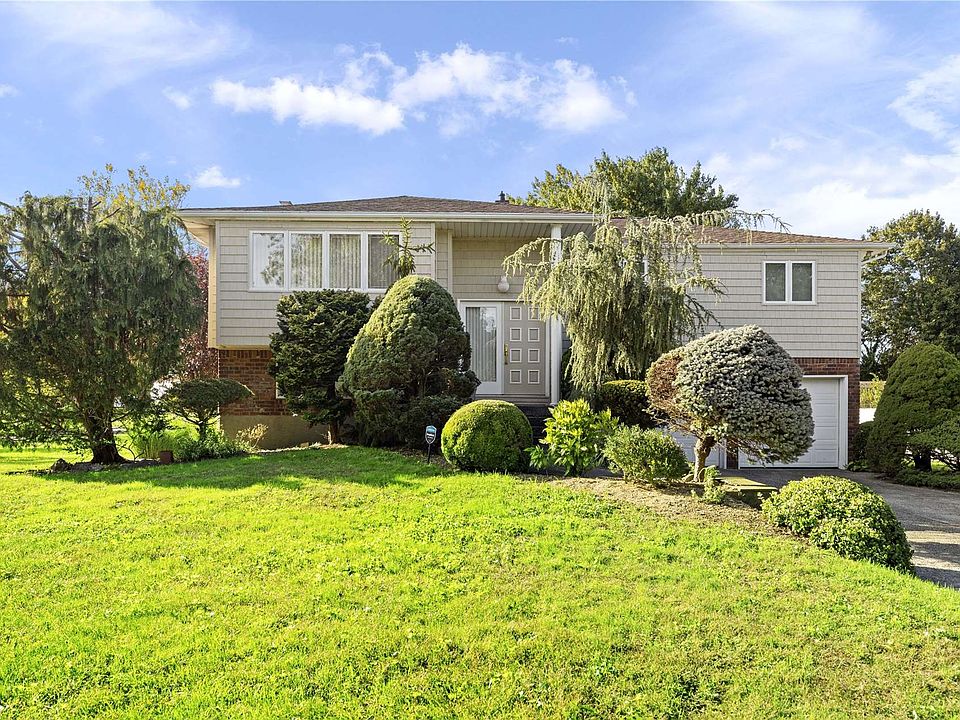 122 Hayrick Lane, Commack, NY 11725 Zillow