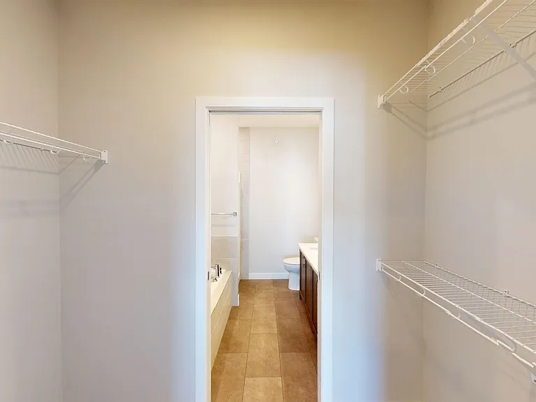 611 Mahogany Blvd SE — Photo 33