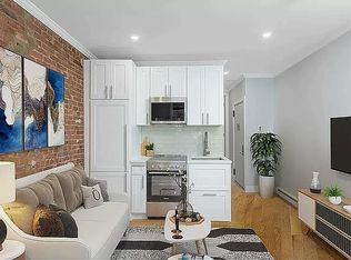 422 E 81st St #3F, New York, NY 10028