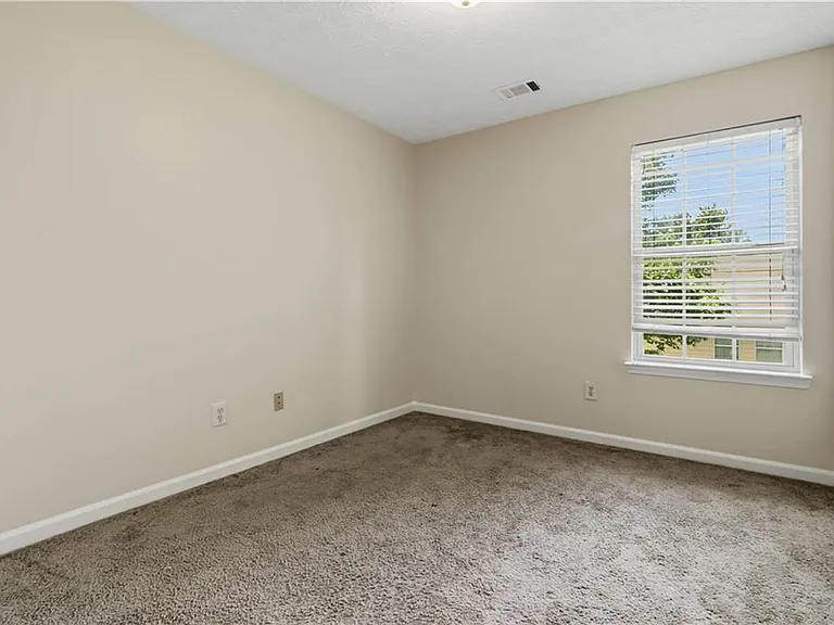 4401 Stone Gate Way — Photo 21