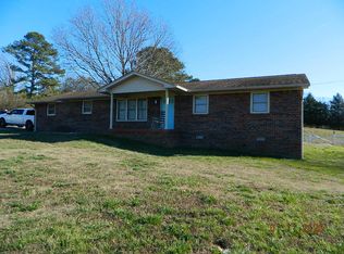 2660 Benton Pike NE, Cleveland, TN 37323