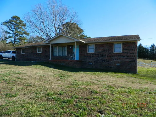 2660 Benton Pike NE, Cleveland, TN 37323