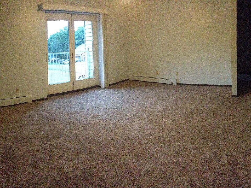 1st image of 725 Grove St APT 5