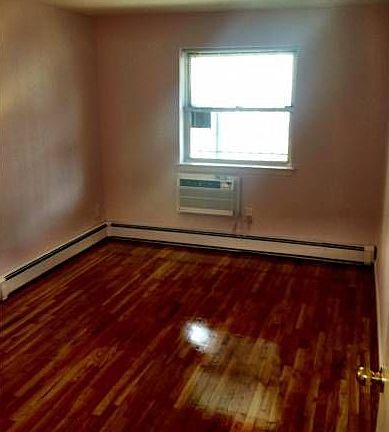 ROOM 2