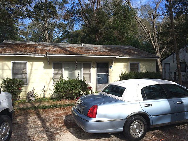 1st image of 710 E Brookwood Pl