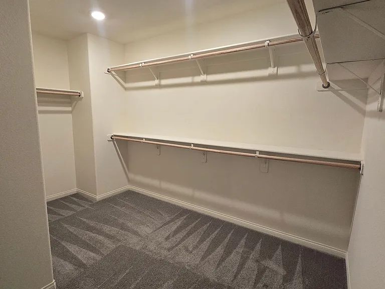 7647 Duran Harbor Ln — Photo 20