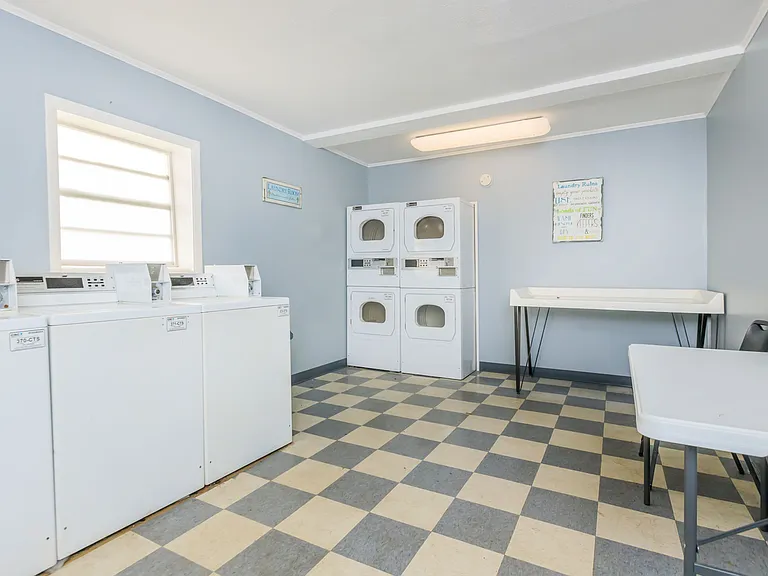 Clothes Care Facility
