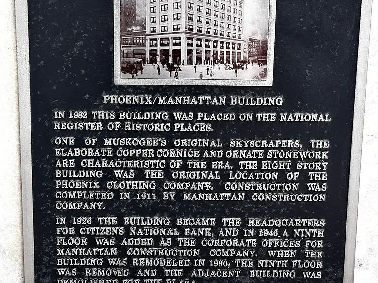 The Manhattan plaque explaining the history of the building