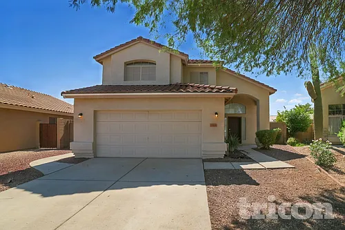 17220 N Wavyleaf Ave Photo 1