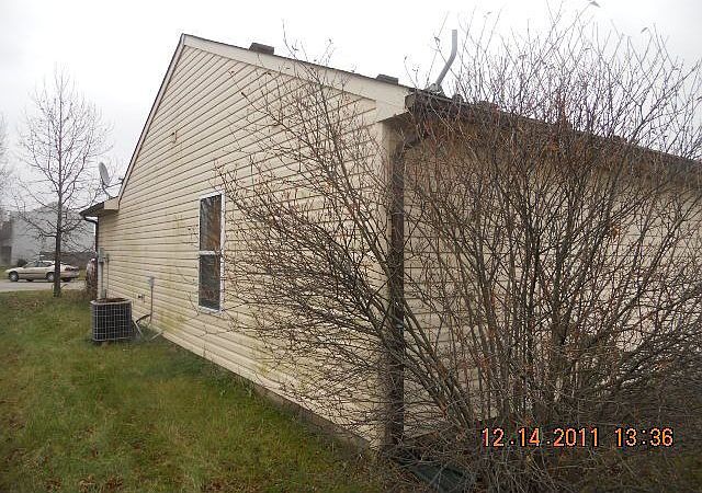 2nd image of 4054 Waterfield Dr