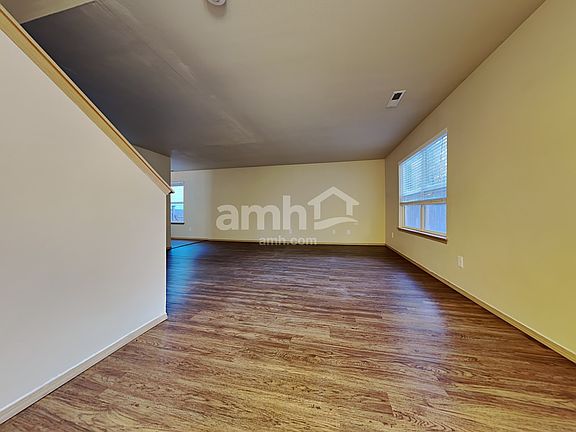 2nd image of 4036 Wonderwood Ln SE