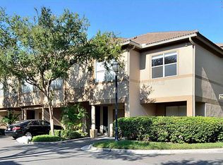 924 Normandy Trace Rd, Tampa, FL 33602