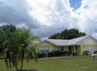 8716 Hampshire Dr, Sebring, FL 33876
