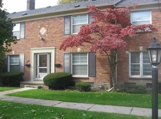 945 Vernier Rd #1, Grosse Pointe, MI 48236