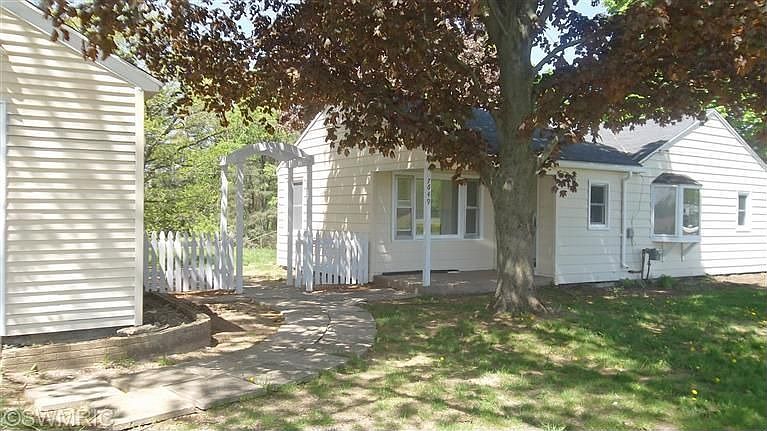 1st image of 7649 N 34th St