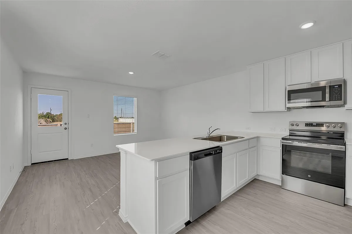 Building Photo - 309 Marty Allen Loop