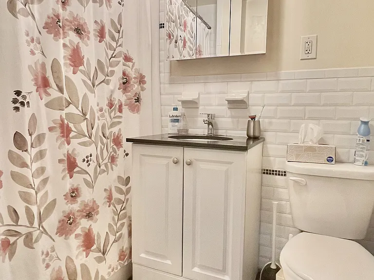 331 W End Ave #2-A — Photo 8