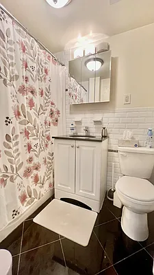 Rented by JK Dansar Corp | media 9