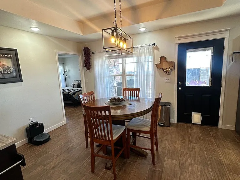 2405 Joes Ln — Photo 7