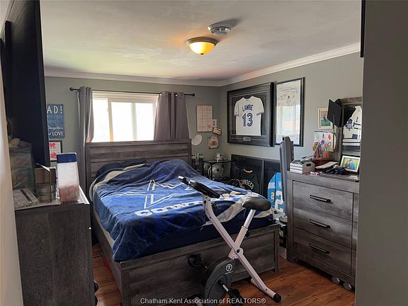 4th image of 194 A Forhan St #194