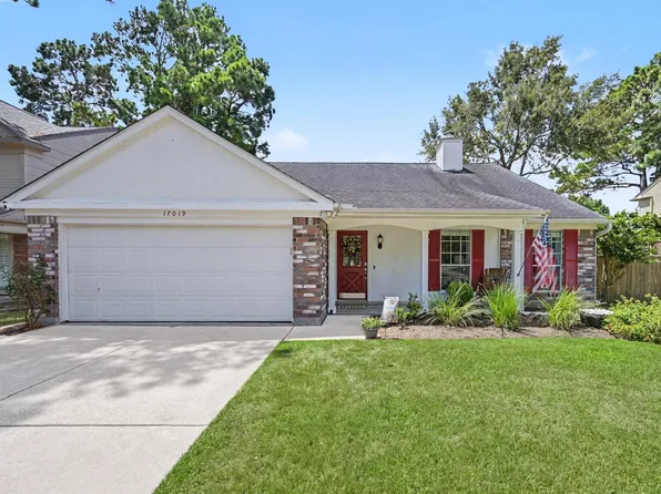 17019 Fordingbridge Dr, Spring, TX 77379