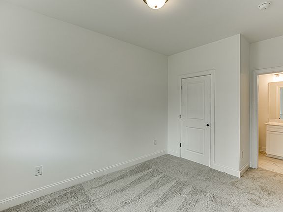 6541 Beacon Drive 379 Elevation Image 2