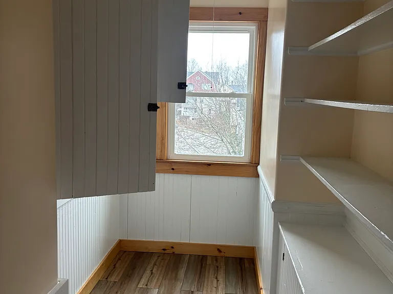 167 Lincoln St — Photo 3