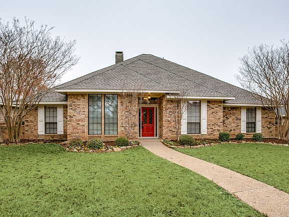 2nd image of 2605 La Vida Pl
