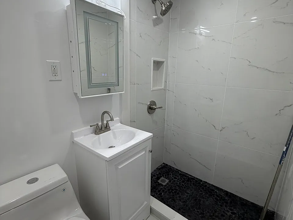 478 Commonwealth Ave #5