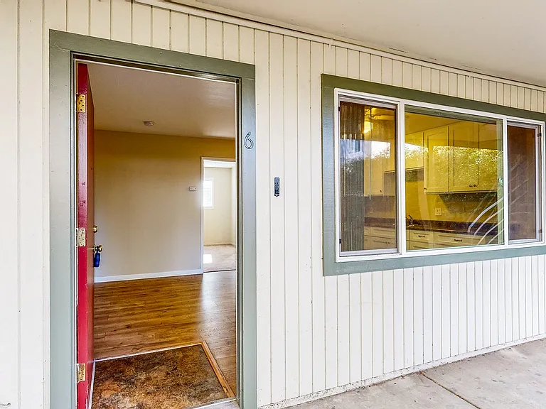 791 E Cotati Ave — Photo 2