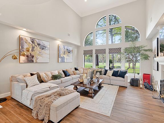 5th image of 24710 Creekview Dr