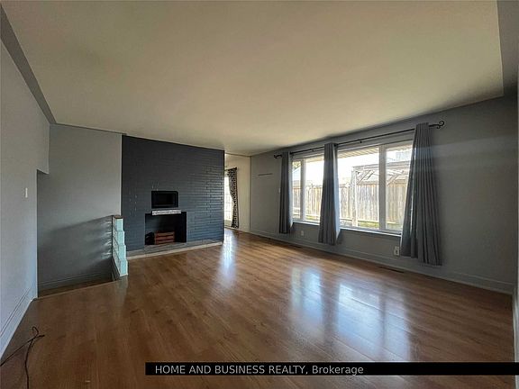 5th image of 8 Sora Dr
