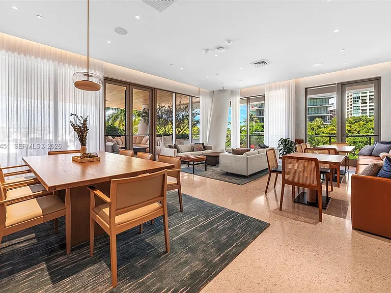 2655 S Bayshore Dr #1906 — Photo 31