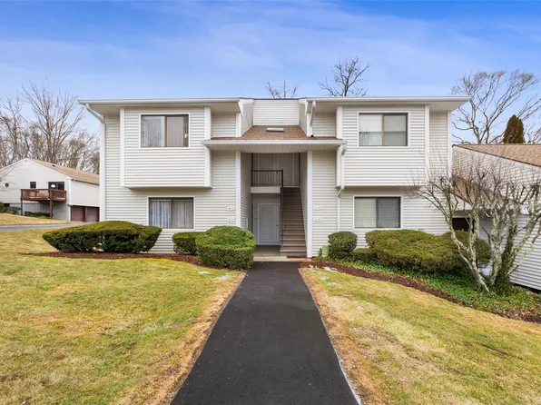85 Molly Pitcher Lane #C, Yorktown Heights, NY 10598