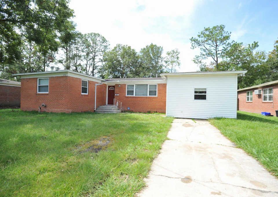 1st image of 3742 Barmer Dr
