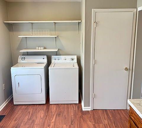 5th image of 1238 Pechin Ave SE #A