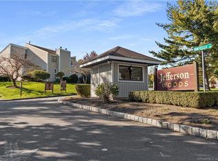 343 Monticello Dr #343, Branford, CT 06405