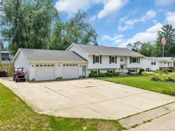 39231 92nd STREET, Genoa City, WI 53128