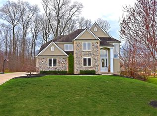 1204 Rocky Top Cir, Macedonia, OH 44056
