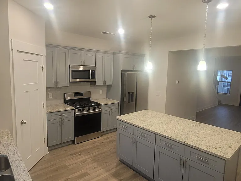 1505 White Tip Ln — Photo 2