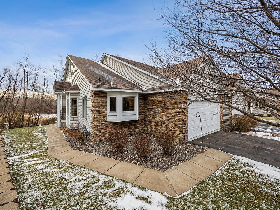 1st image of 4818 Moon Lake Cir