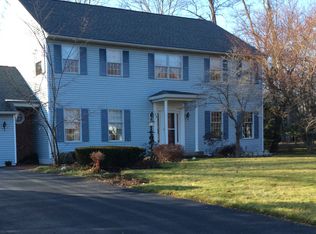 108 Huntersfield Rd, Delmar, NY 12054