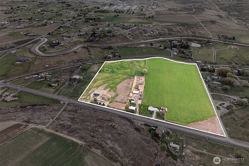 3rd image of 0 East Selah Road