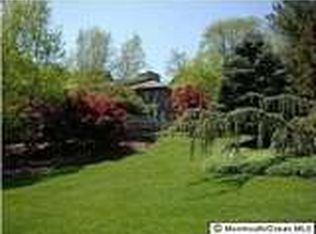 2 Jayhawk Way, Holmdel, NJ 07733