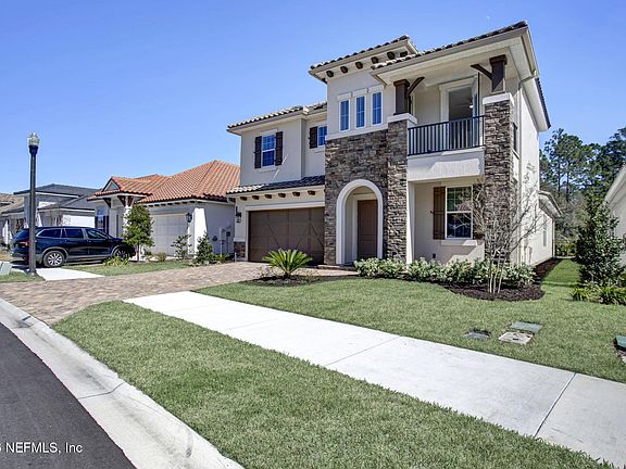 3rd image of 3239 FIERA VISTA Drive