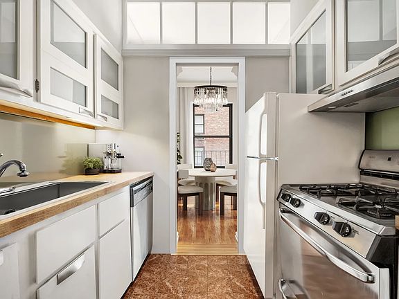 3rd image of 77 Park Ave #6G