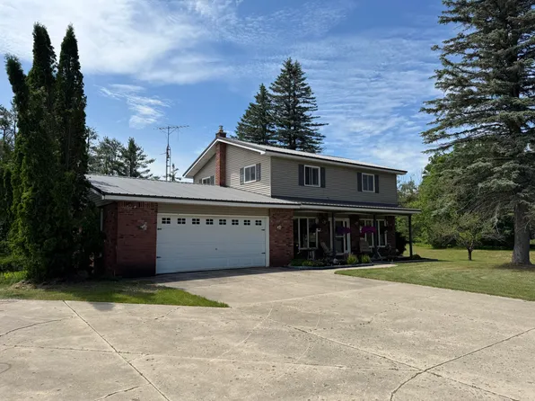 3800 Sheridan Rd, Lewiston, MI 49756